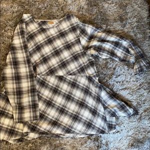 Tulip brand XL tunic